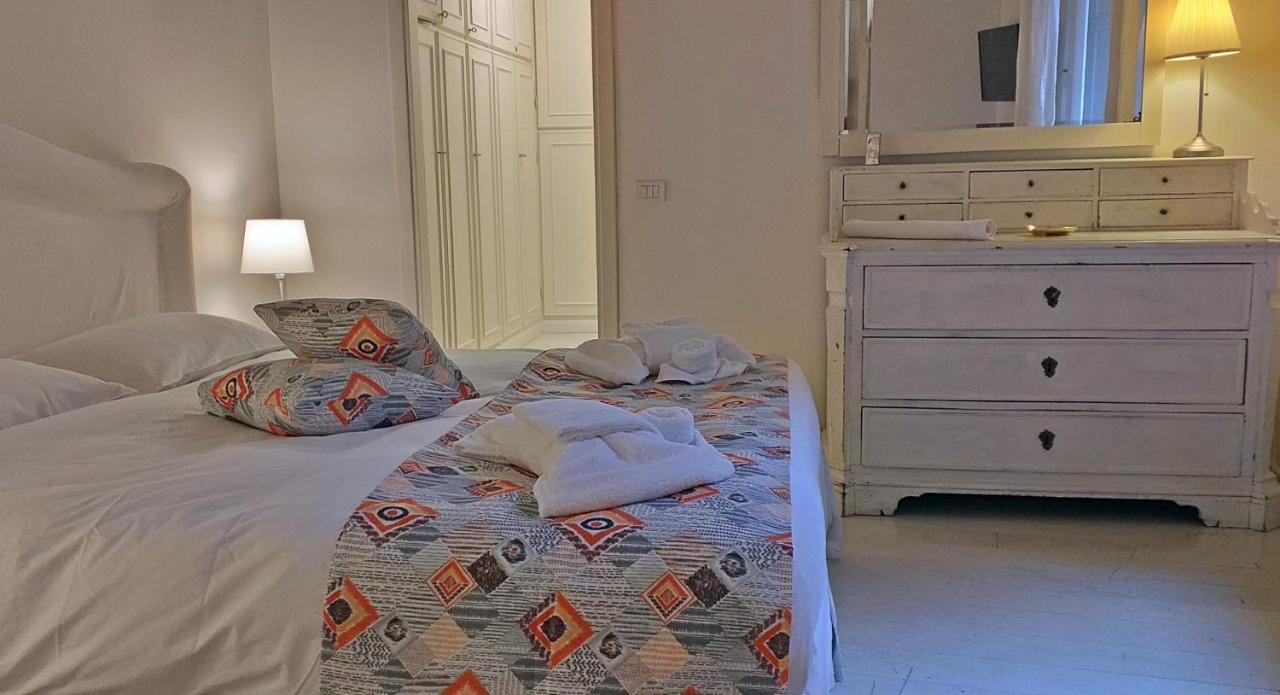 Triton Place Rome Luaran gambar